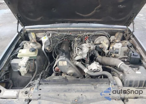 1993 Volvo 940 из США, поврежденный, VIN YV1JS8830P3120167